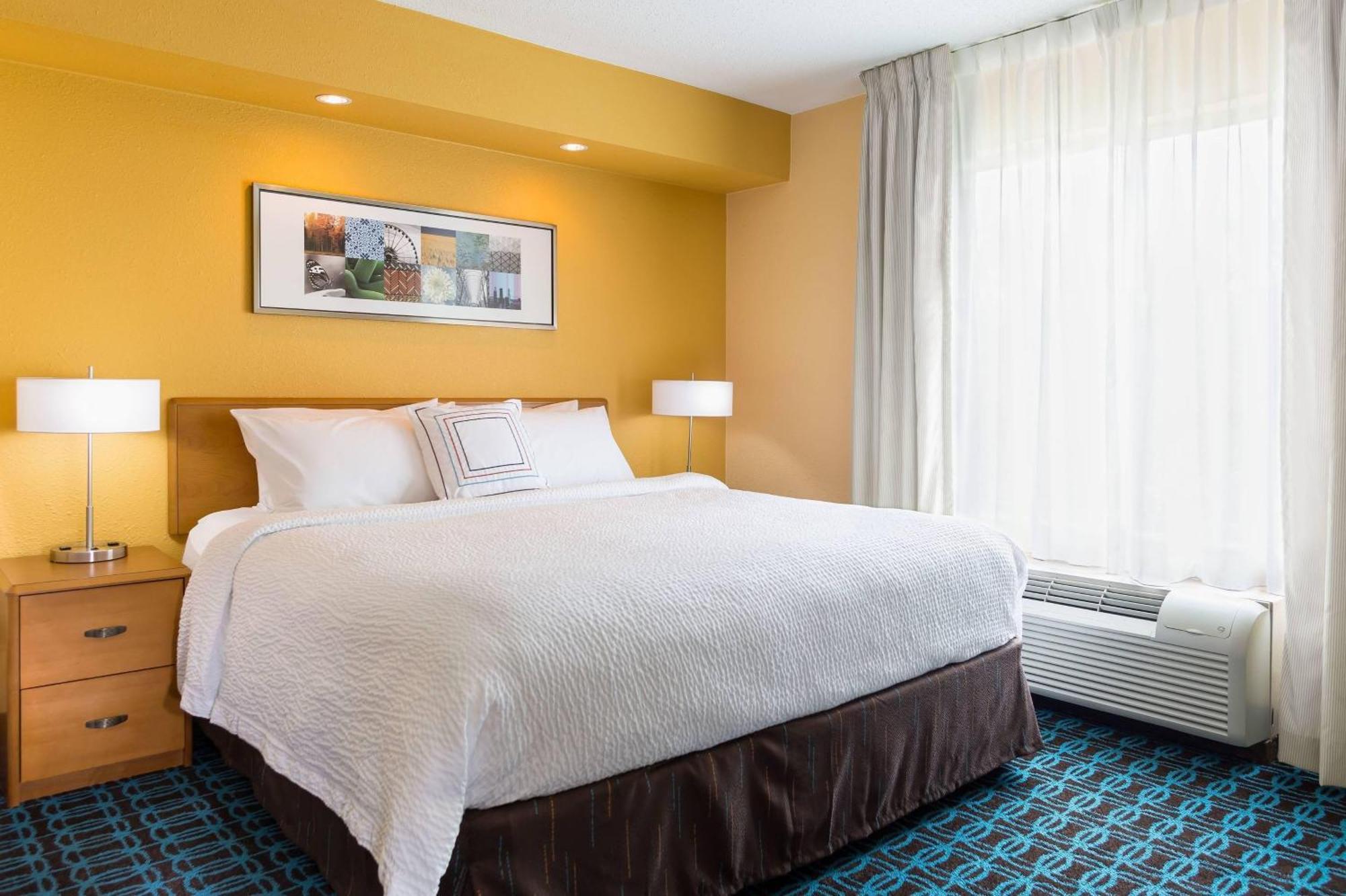 Fairfield Inn & Suites Valparaiso Bagian luar foto