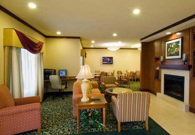 Fairfield Inn & Suites Valparaiso Bagian luar foto