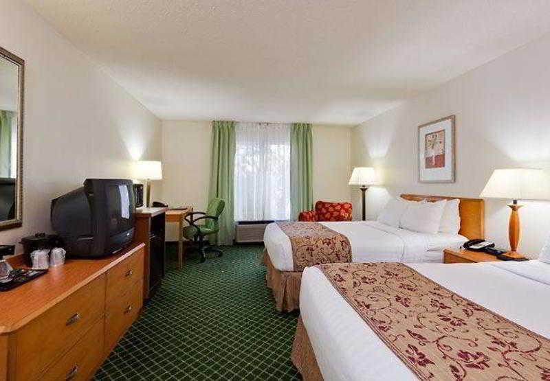 Fairfield Inn & Suites Valparaiso Ruang foto