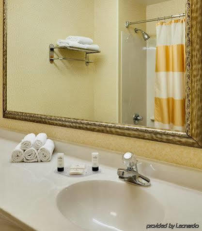 Fairfield Inn & Suites Valparaiso Bagian luar foto